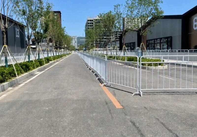 道路歩行者用通路バリア システム